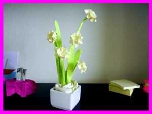 kaartje van papierkunst narcisjes kaartje van papierkunst narcisjes
