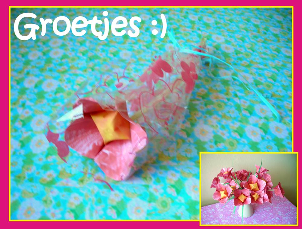 gratis kaartje van schattige roze bloemen