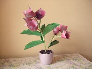 Card with a nice origami flower in a pot