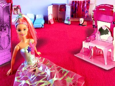 Barbie dollhouse