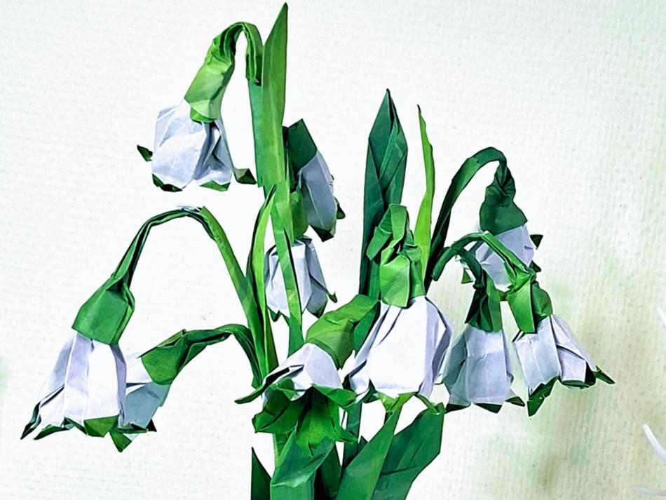 Origami Snowflake Flowers
