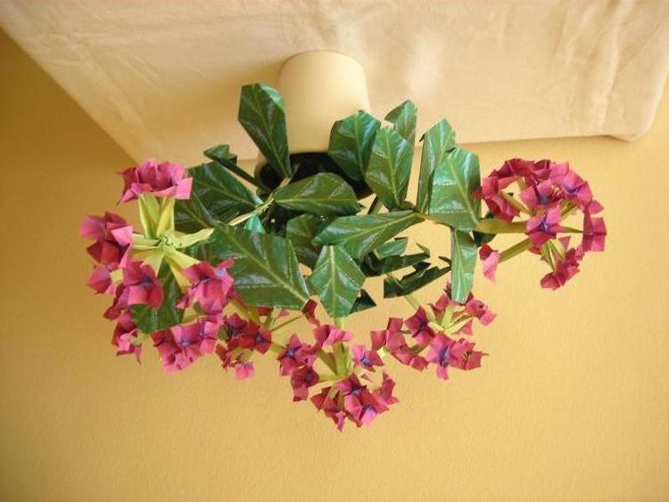 origami card with an hydrangea