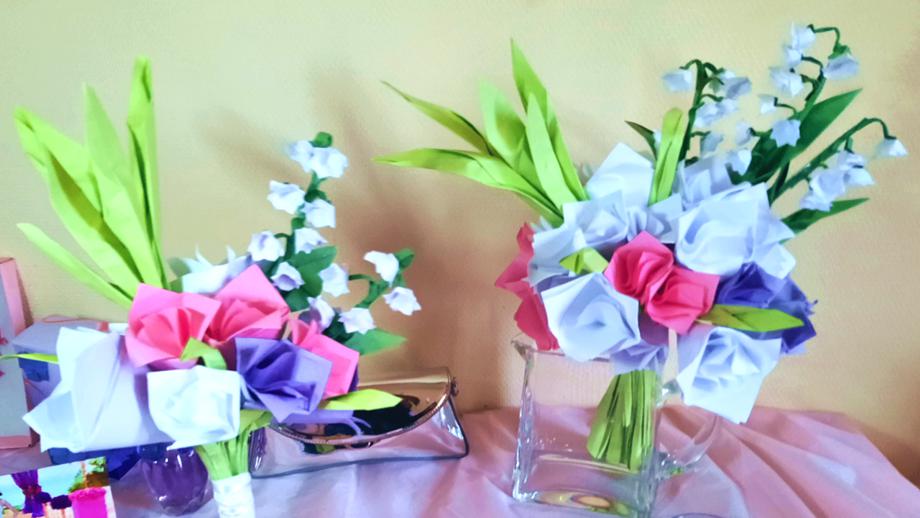 Origami bruiloftsbloemen