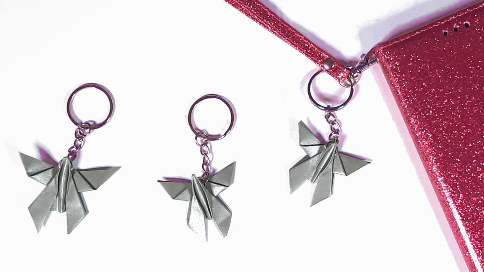Origami vlinder hangertjes Origami vlinder hangertjes