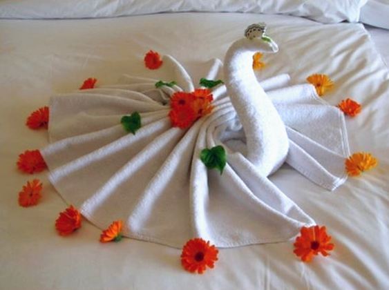 decorative towel origami swan