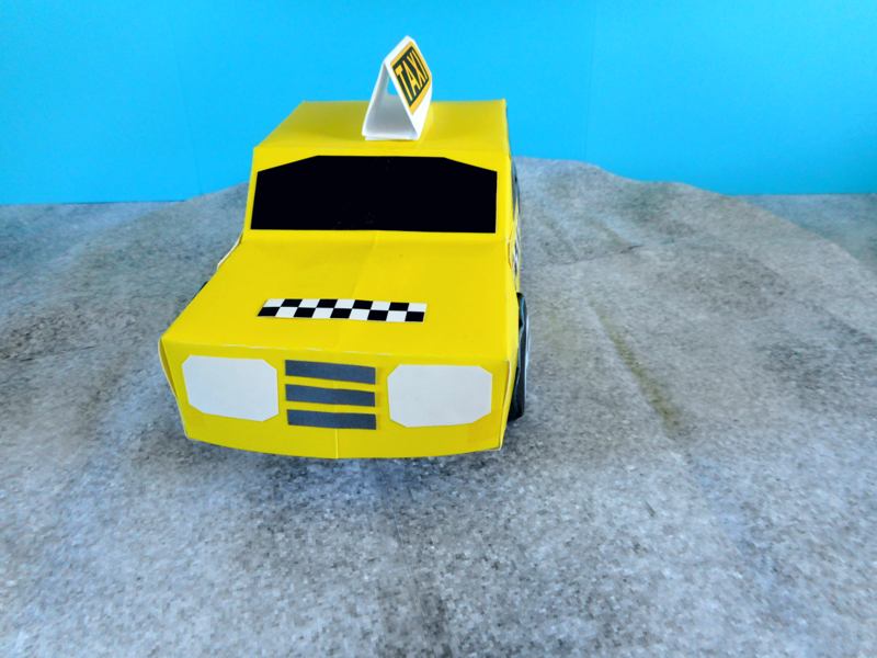 Taxi van papier Taxi van papier
