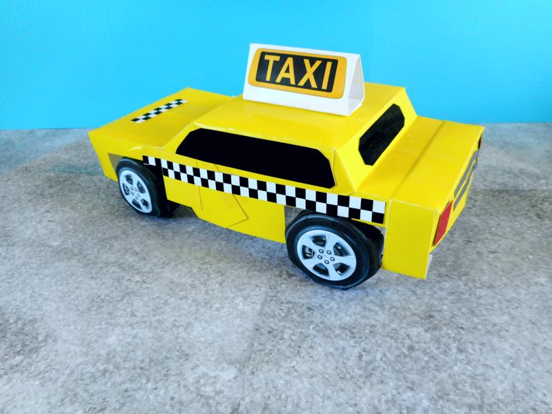 Taxi van papier Taxi van papier