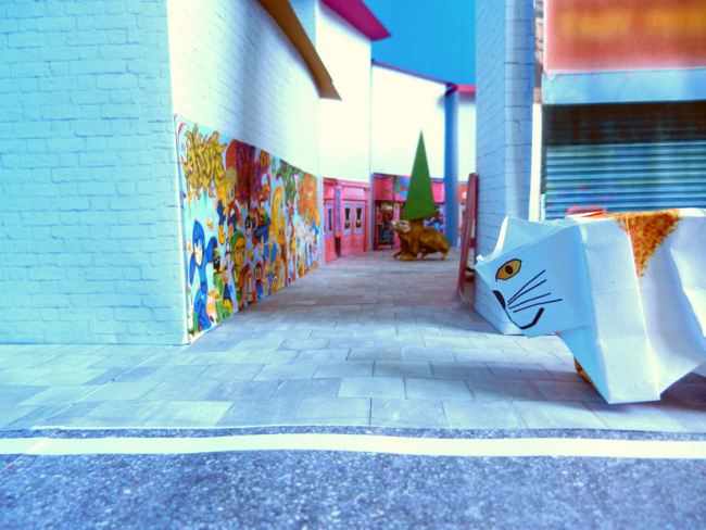 papierkunst achterbuurtje op schaal nagemaakt papierkunst achterbuurtje op schaal nagemaakt