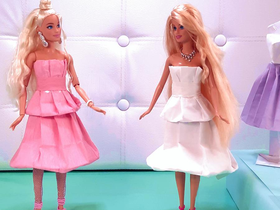 Crepe paper dolls dresses
